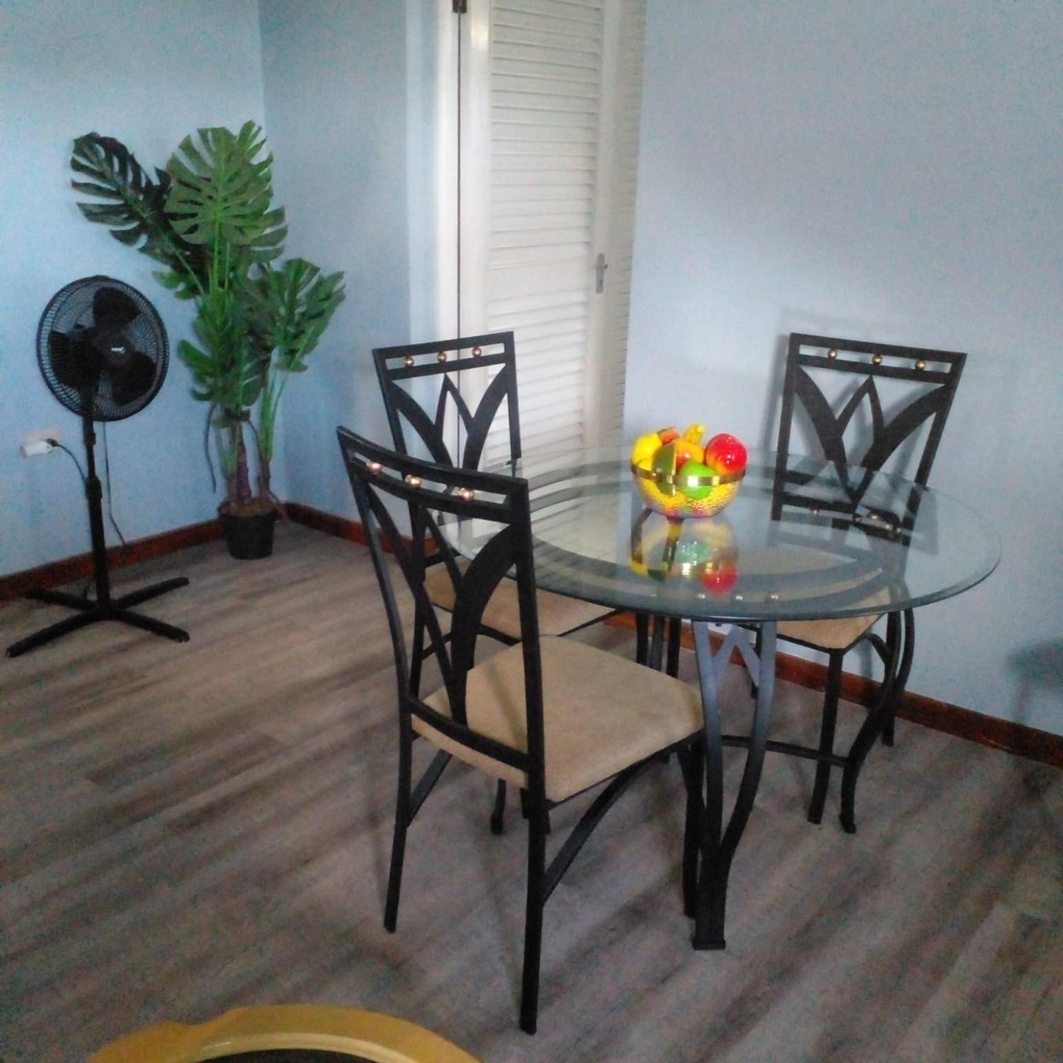 Czar'S Citadel-2 Bedroom Apt 23E At Columbus Heights Ocho Rios Bagian luar foto